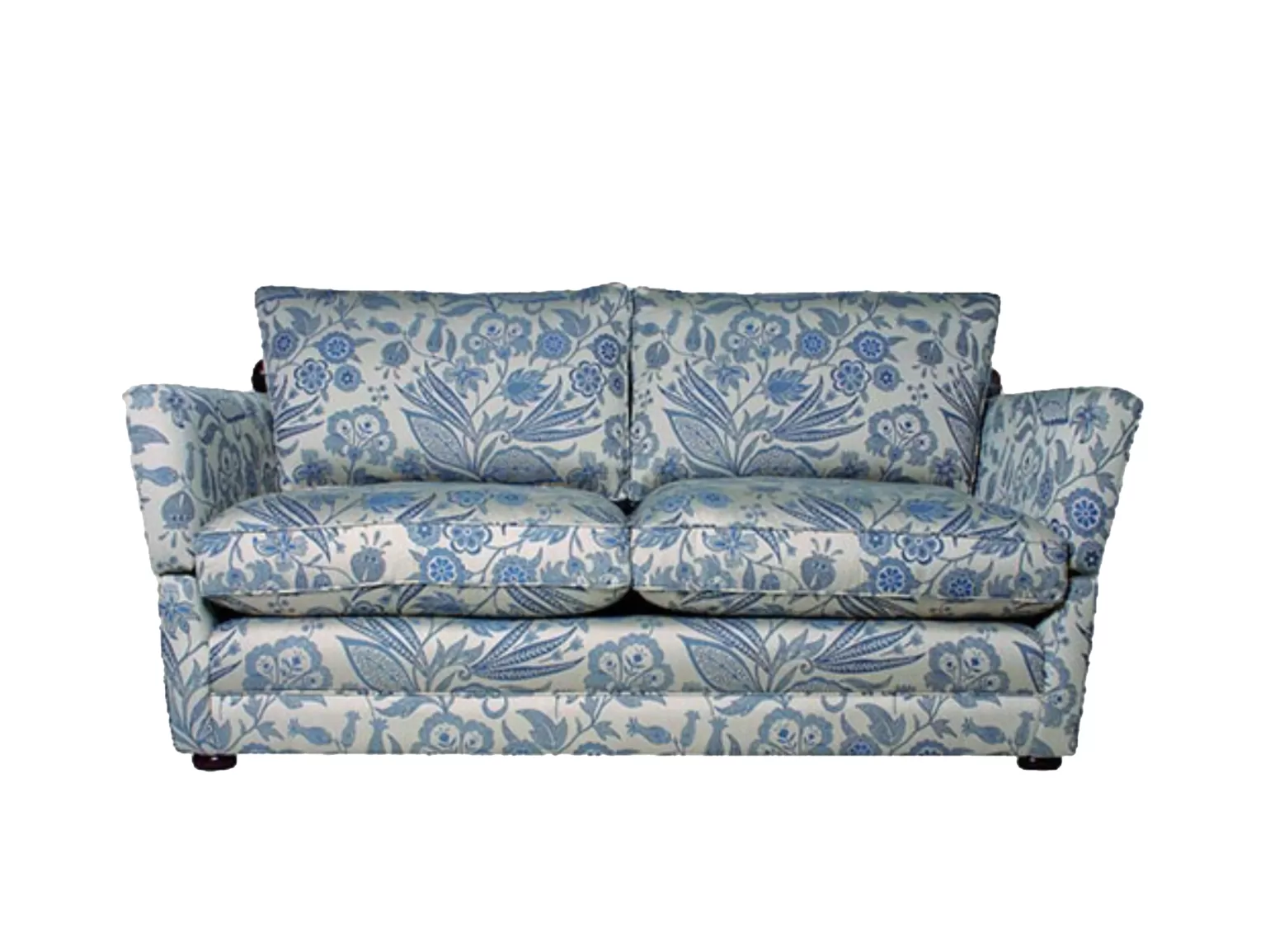 A well known and different style of sofa. The Knowle is best known for its drop down arms, and acorns. Our Knowle sofa has the added comfort of back high back cushions, making this a very comfortable sofa to sit in. The accessories available for The Knowle are hand picked by the customer, to finalise their finished look.
